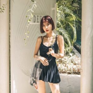 Mina_Swimsuit_韓版保守連體露背泳衣_Mina_Closet