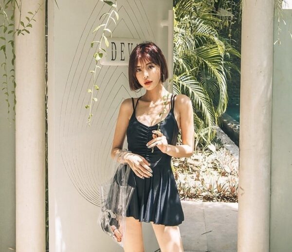 Mina_Swimsuit_韓版保守連體露背泳衣_Mina_Closet